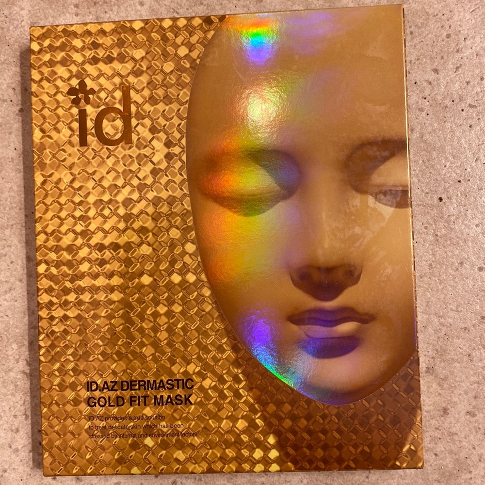 ID .AZ dermastic  gold fit mask